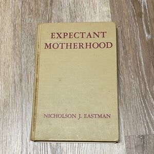 🍼 Vintage 1951 “Expectant Motherhood” Hardcover  Book